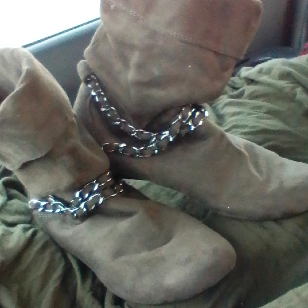 Report Brown Ankle Boots with Chain Detail